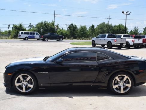 Used 2010 Chevrolet Camaro SS w/ RS Package RWD image 6