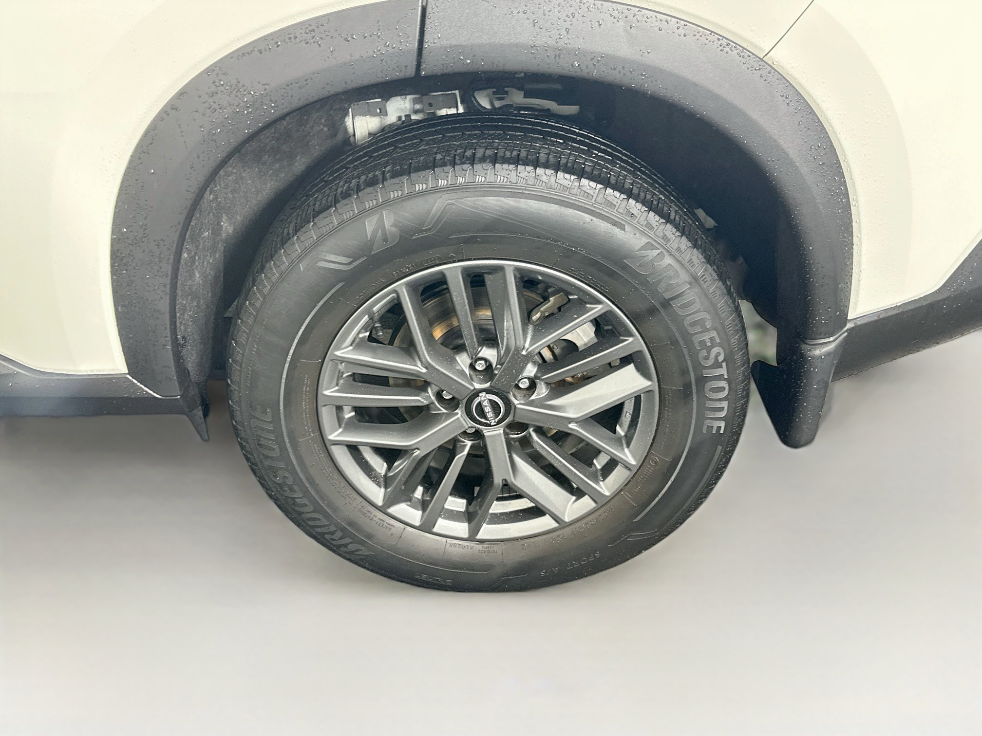 Used 2023 Nissan Rogue S FWD image 11