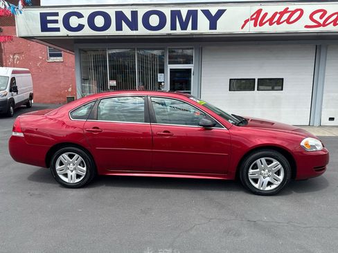 Used 2014 Chevrolet Impala LT w/ LT Sunroof Package FWD image 2