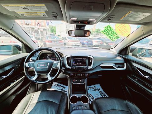 Used 2020 GMC Terrain SLT image 14