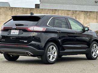 Used 2018 Ford Edge Titanium video 2
