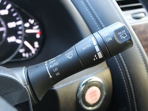 Used 2019 Nissan Armada SL w/ Premium Package image 39