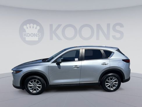 Used 2023 MAZDA CX-5 AWD 2.5 S w/ Preferred Package image 2