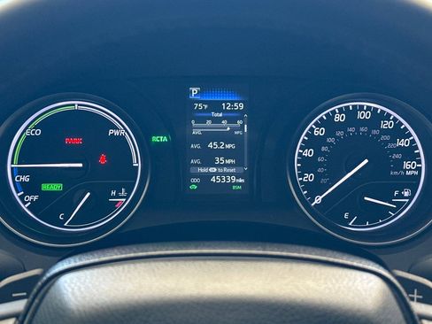 Used 2023 Toyota Camry SE w/ Audio Upgrade Package image 23