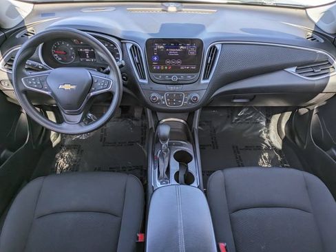 Used 2023 Chevrolet Malibu LT FWD image 14