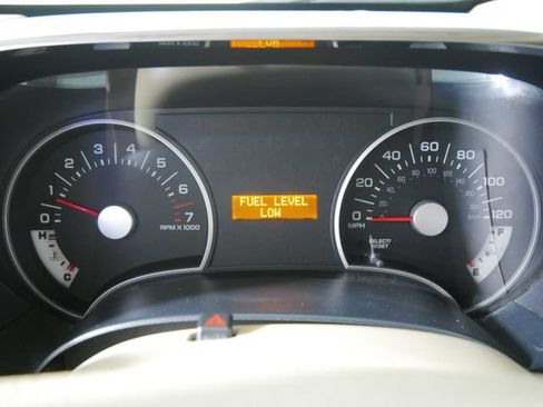 Used 2010 Ford Explorer XLT AWD/4WD image 30