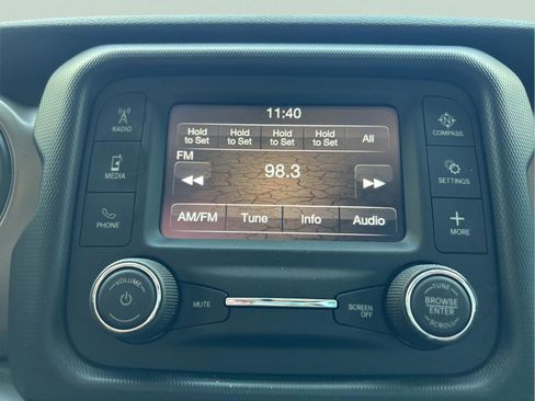 Certified 2020 Jeep Gladiator Sport w/ Quick Order Package 24S image 19