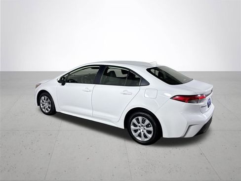 Used 2024 Toyota Corolla LE image 8