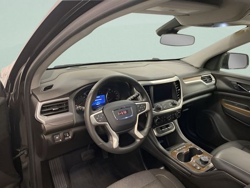 Used 2023 GMC Acadia SLE w/ Driver Convenience Package AWD/4WD image 7