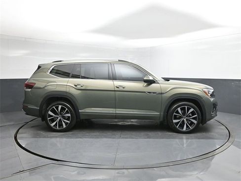 New 2026 Volkswagen Atlas SEL Premium R-Line image 26