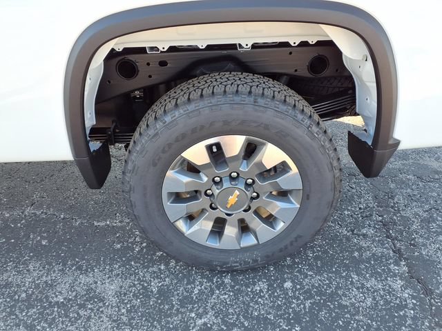 New 2026 Chevrolet Silverado 2500 Custom w/ Custom Value Package AWD/4WD image 32
