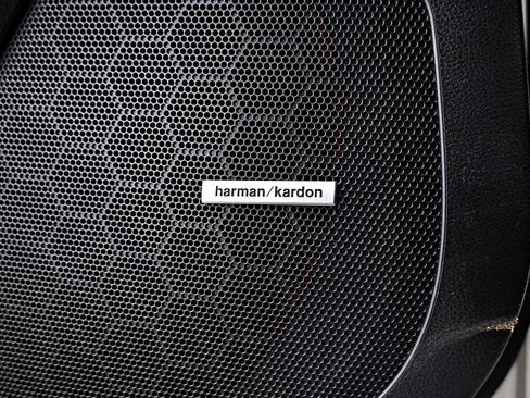 Used 2021 Subaru Ascent Limited w/ Technology Package image 20