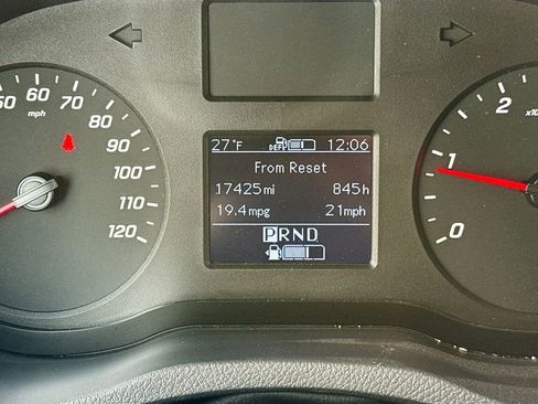 Used 2023 Mercedes-Benz Sprinter 144 Cargo image 12