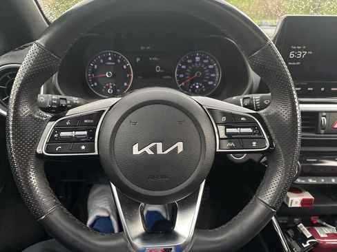 Certified 2023 Kia Forte GT-Line w/ GT-Line Premium Package image 11