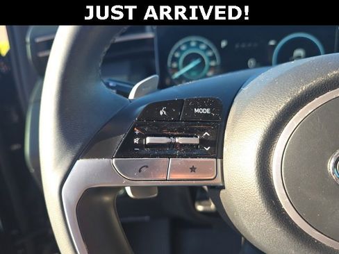 Certified 2024 Hyundai Tucson Limited image 17