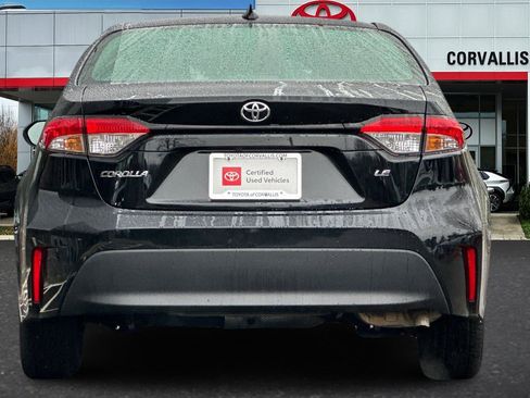 Used 2023 Toyota Corolla LE image 5