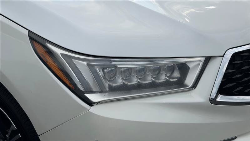 Used 2018 Acura MDX SH-AWD image 11