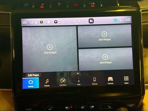 Used 2023 Jeep Grand Cherokee L Limited w/ Luxury Tech Group II AWD/4WD image 21