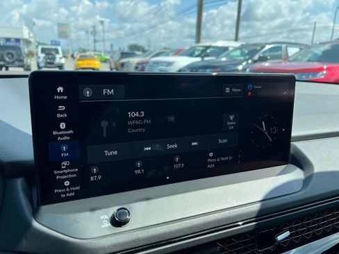 Used 2023 Honda Accord Sport image 12