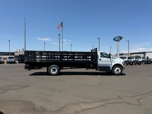 New 2027 Ford F650 2WD Regular Cab Super Duty image 2