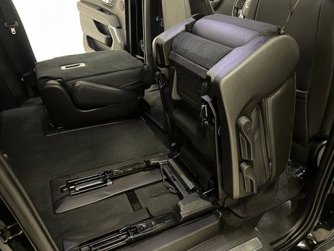 Used 2021 GMC Yukon XL Denali AWD/4WD image 71
