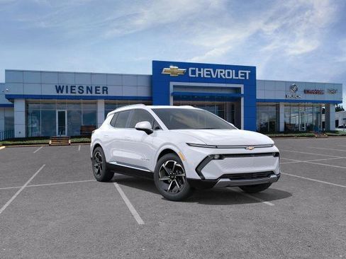 New 2025 Chevrolet Equinox EV LT image 1