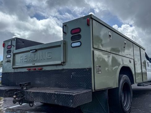 Used 2006 Ford F450 XLT image 12