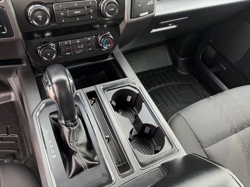 Used 2020 Ford F150 XLT w/ Equipment Group 302A Luxury image 12