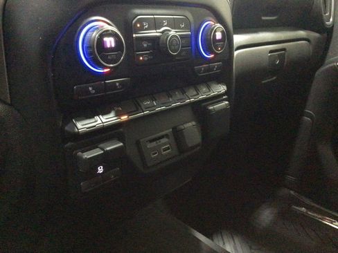 Used 2020 Chevrolet Silverado 2500 LT w/ All Star Edition image 15