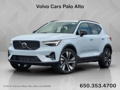 Certified 2024 Volvo XC40 B5 Ultimate