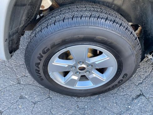 Used 2010 Jeep Liberty Sport w/ Popular Equipment Group image 23