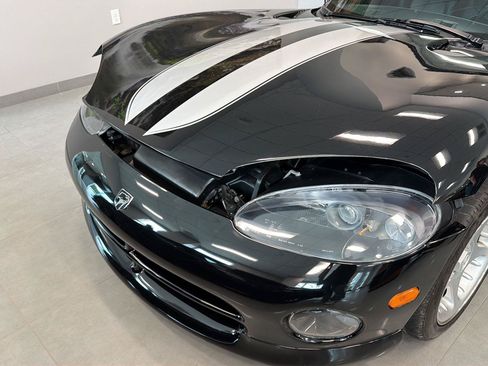 Used 1996 Dodge Viper RT/10 RWD image 24