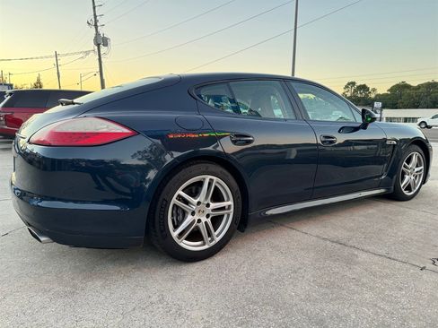Used 2012 Porsche Panamera 4 image 5