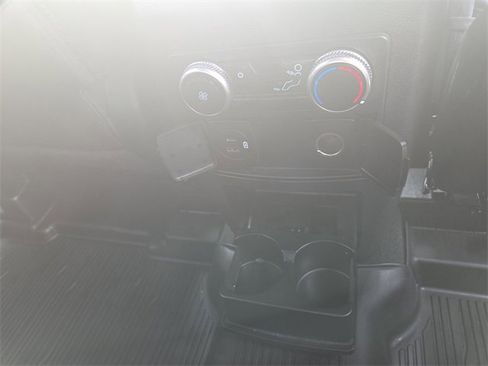 Certified 2022 Ford Explorer XLT w/ Equipment Group 202A image 23