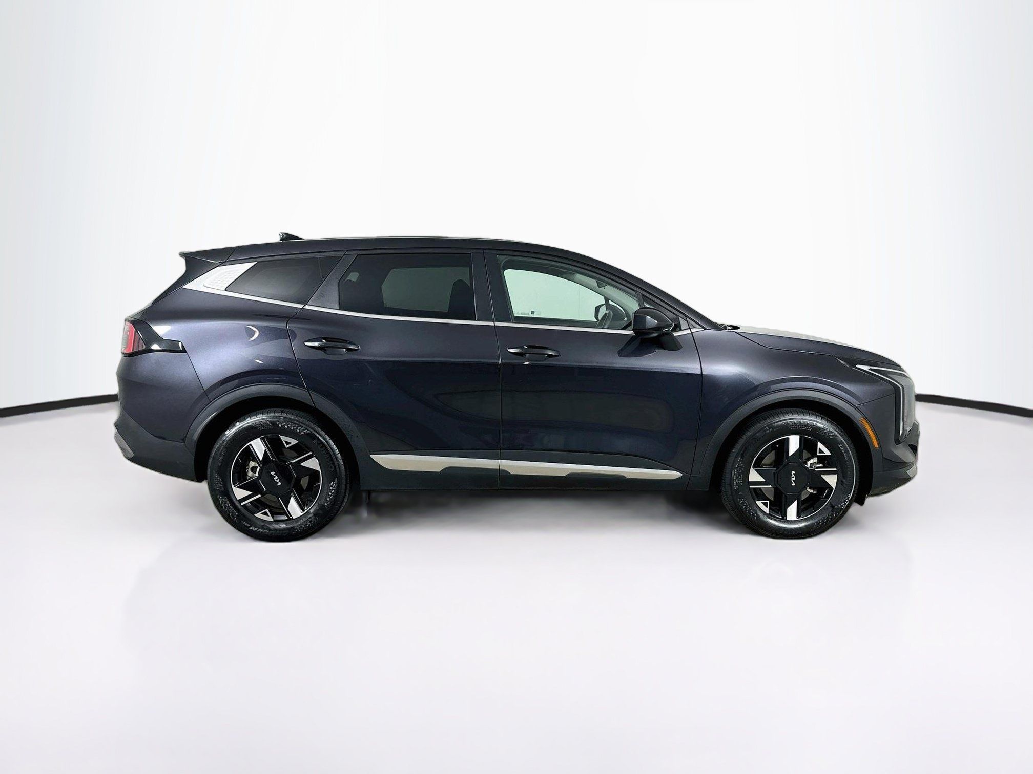 Used 2026 Kia Sportage LX FWD image 10