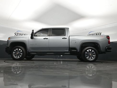 Used 2024 Chevrolet Silverado 2500 Custom w/ Custom Convenience Package AWD/4WD image 29