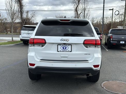 Used 2021 Jeep Grand Cherokee Limited image 4