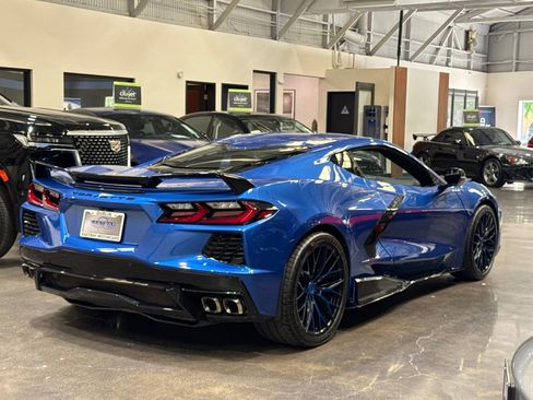 Used 2021 Chevrolet Corvette Stingray Coupe w/ Engine Appearance Package RWD image 16