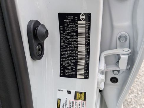 New 2026 Toyota Corolla SE FWD image 25
