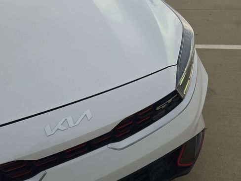 Used 2023 Kia Forte GT w/ GT2 Package image 10