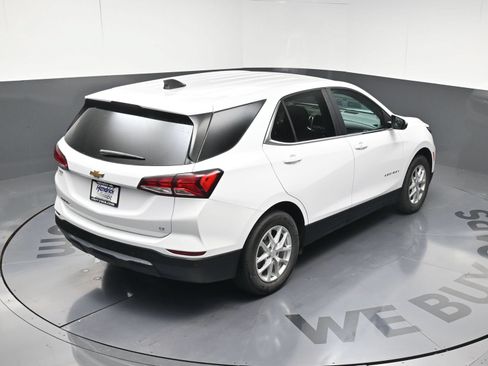 Used 2022 Chevrolet Equinox LT FWD image 17