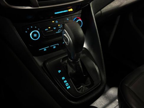 Used 2022 Ford Transit Connect XL FWD image 20