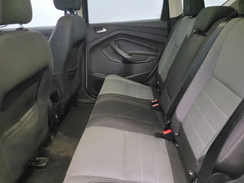 Used 2016 Ford Escape SE image 18