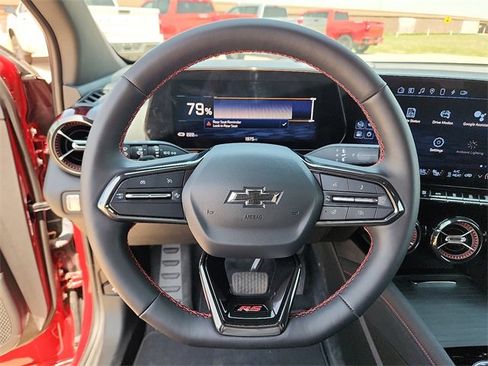 Used 2024 Chevrolet Blazer EV RS image 18