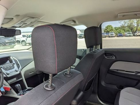 Used 2017 GMC Terrain SLE FWD image 19
