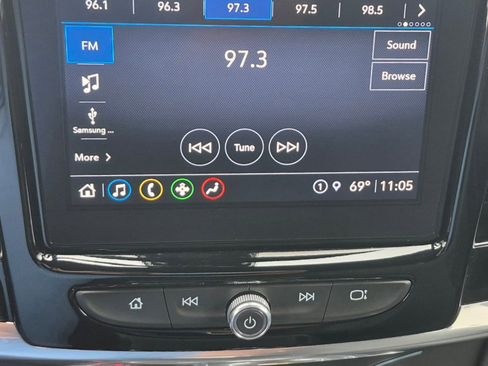 Used 2023 Chevrolet Traverse LT image 23