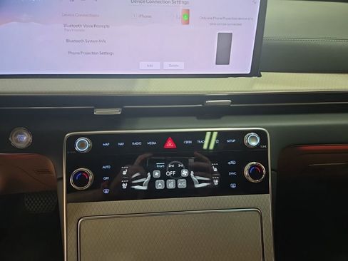 New 2026 Genesis GV80 3.5T Prestige AWD/4WD image 18
