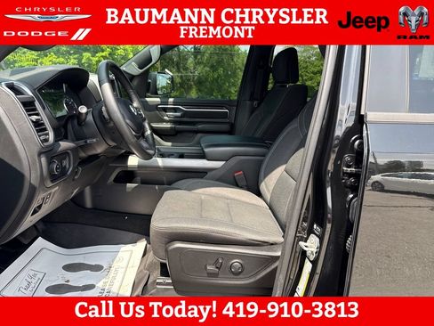 Used 2024 RAM 1500 Big Horn AWD/4WD image 9