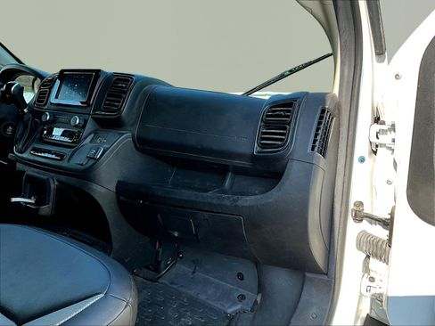 Used 2023 RAM ProMaster 2500 w/ Driver Convenience Group FWD image 22