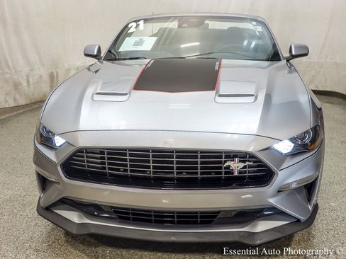 Used 2021 Ford Mustang Convertible w/ 2.3L High Performance Package RWD image 6
